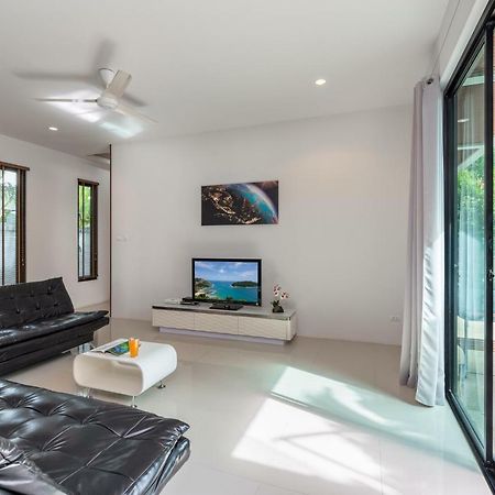 Modern 3Br Boutique Pool Villa By Intira Villas Rawai Kültér fotó